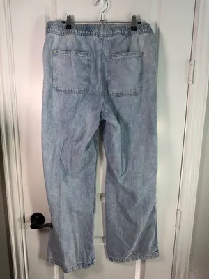 Gap High Rise Pull-On Wide-Leg Jeans M Light Wash Denim thumbnail 4