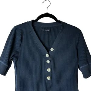 Abercrombie & Fitch Ribbed Henley Shirt Half Sleeve Y2K Preppy Casual Bella Swan thumbnail 2