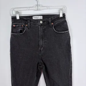 Abercrombie & Fitch The Ankle Straight Ultra High Rise Jeans Black Denim 2‎ Long thumbnail 3