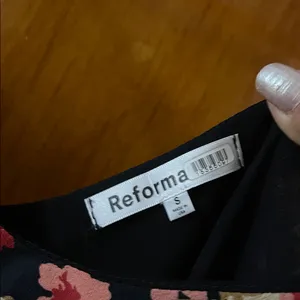 Reformation Para Maxi Floral Dress size Small damaged hem thumbnail 8