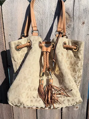 Michael Kors jet set gathered Beige Tan MK Logo Drawstring tote Shoulder Bag thumbnail 1