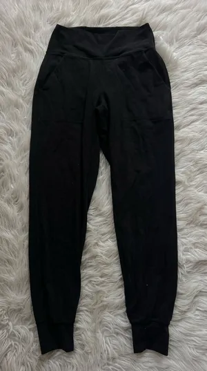 Lululemon Align Joggers thumbnail 1