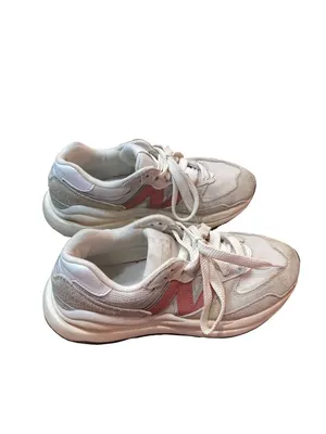 New Balance 5740 wms gray white low leather suede sneakers sz 7.5 SKU 10-336 thumbnail 3