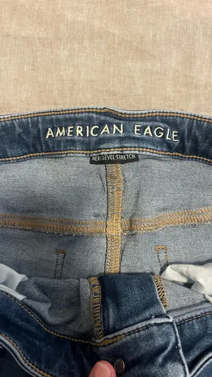 American Eagle Jeans thumbnail 3