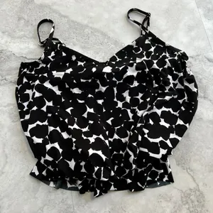 Aqua Green‎ Brand Womens Tankini Swim Bikini Top Black Size Medium M thumbnail 1