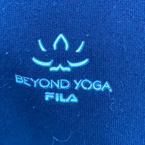 Beyond Yoga‎ Fila Jacket thumbnail 4