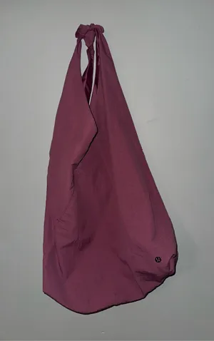 Lululemon bag thumbnail 1