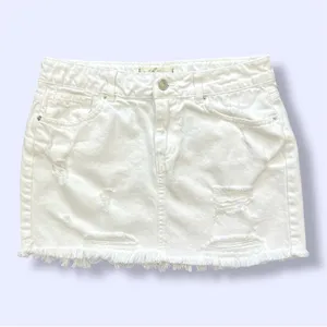 We The Free Free People Out Of Ordinary White Distressed Mini Skirt thumbnail 2