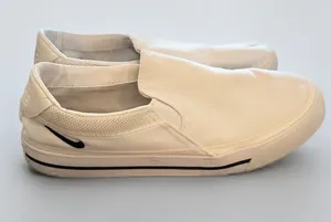 Nike Court Legacy Slip Men's Low Top Canvas Sneakers thumbnail 1