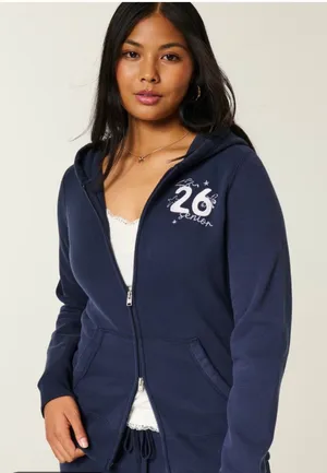 NWT Hollister Class of 26 Senior Graduation Full Zip Hoodie Size Small thumbnail 1