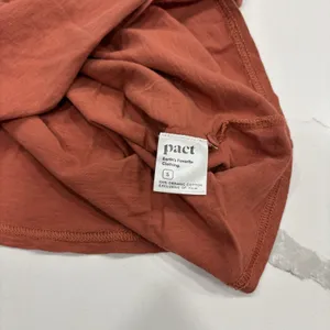 Pact Tshirt Womens Size Small Burnt Orange Half Button Casual thumbnail 4