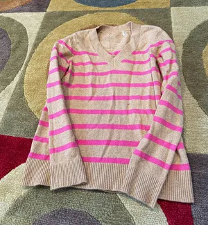 New York & Company Pink Tan Stripe V Neck Sweater Preppy Y2K Style Women’s Small thumbnail 1
