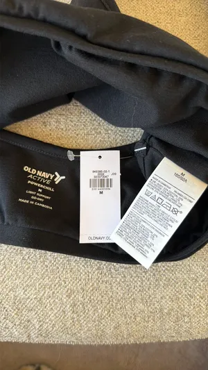 Old Navy Powerchill Sports Bra thumbnail 4