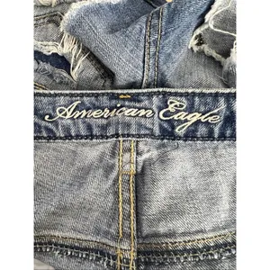 American Eagle Denim Shorts Women Size 8 Blue Distressed Button Fly Y2K Cutoff thumbnail 15