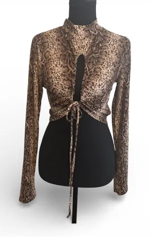 Women’s Crop Top Brown Size M thumbnail 1