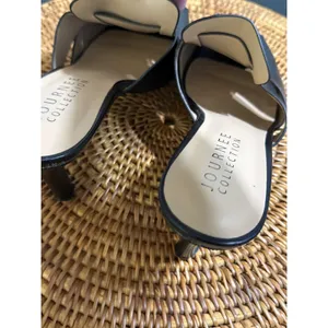 Journee Collection Black Woven Cage Heeled Mules Pointed Toe Sandals Womens 9 thumbnail 3