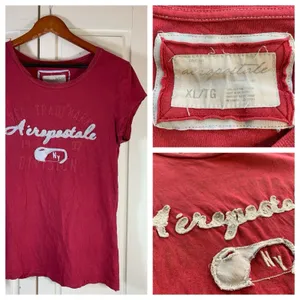 Vtg Y2K Aeropostale NYC T Shirt Womens Size‎ XL Retro Red Distressed Cap Sleeve thumbnail 2