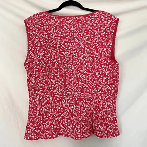 NWT Loft Floral Lace Trim Cap Sleeve Top Red white Size 12 / L thumbnail 6