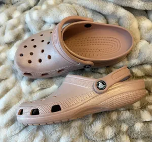Pink shimmering Crocs  thumbnail 1