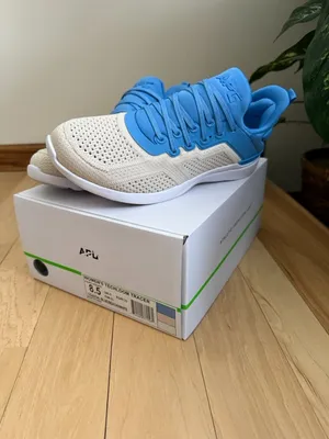 APL Women's Techloom Tracer  thumbnail 3