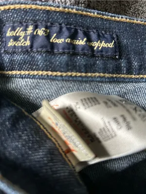 Citizens of Humanity Women's Mid-Rise Straight Capris Faded Blue SZ 28 Waist thumbnail 7