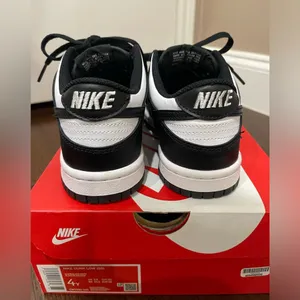 Nike Dunks Panda thumbnail 6