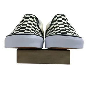 VANS Classic Slip-On Checkerboard Sneakers Women’s Size 7.5 Men’s Size 6 thumbnail 4
