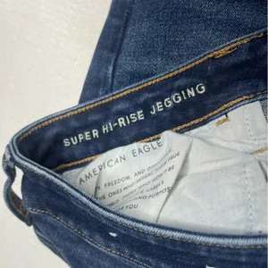 American Eagle Outfitters Super Hi-Rise Dark Wash Jegging (14) thumbnail 9