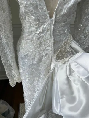 Vintage 80s Wedding Dress Heavily Embellished Long Sleeve Plunging Back S M 6 thumbnail 11