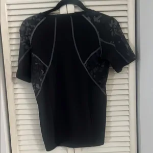 Drokereis Black Athletic swim top Small thumbnail 5