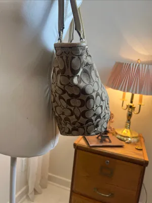 Coach Beige Signature Canvas Tote with Gold Trim thumbnail 6
