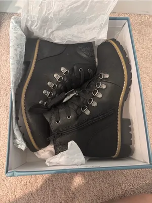 Cliffs by WHITE MOUNTAIN Black Lace-Up Ankle Hiker Boots thumbnail 6
