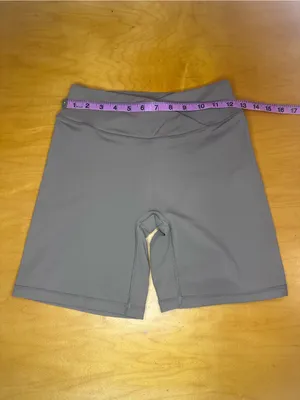 Oner Active UnifedMove Wrap Crossover Waist Khaki Workout Shorts Medium thumbnail 7