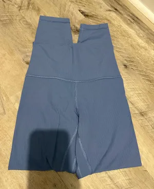 Lululemon Leggings thumbnail 1
