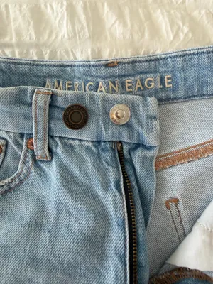 American Eagle High-Rise Jean Short thumbnail 5