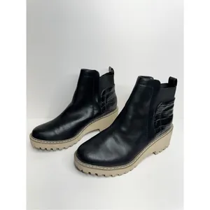 Dolce Vita Booties Size 8 Black‎ Womens Wedge Lug Chelsea Pull On thumbnail 4