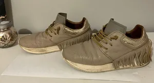 esseutesse Fringe Sneakers Size 9 thumbnail 4