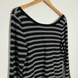White‎ House Black Market Convertible Stripe Sweater Black White Large Office thumbnail 4