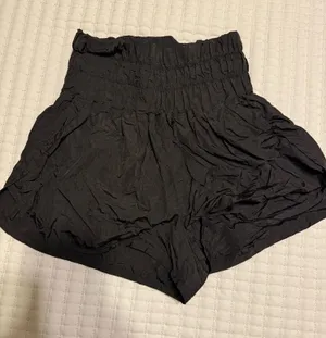 Free People High-Waisted Shorts Movement thumbnail 1