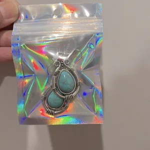 Faux turquoise & silver tone boho dangly earrings, teardrop shape, 1.5” NEW thumbnail 4