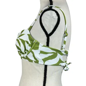 Cupshe x JoJo Fletcher Small Mid-Bikini Swim Top Underwire Adjustable Tie Leaf thumbnail 6