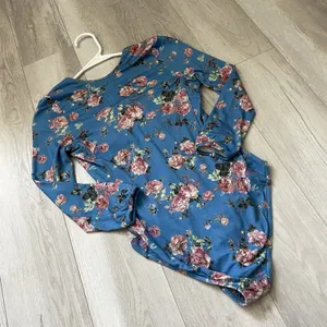 LoveShackFancy Floral Bodysuit v neck long sleeve womens Blue (small) feminine thumbnail 4