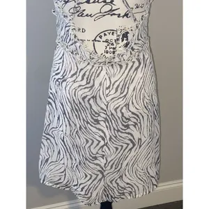 NWT Le Lis Sz Med Animal Print Razorback Sleeveless Mini Dress thumbnail 8