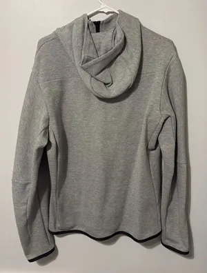 Men’s Nike Tech Fleece  thumbnail 2
