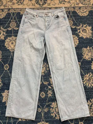 American Eagle low rise wide leg jeans thumbnail 2