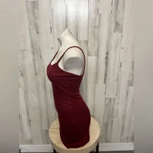 Coco and Shay Burgundy dress thumbnail 3