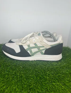 ASICS Gel Lyte Sneakers White Black Green Casual Running Shoes Men’s US 10 thumbnail 1