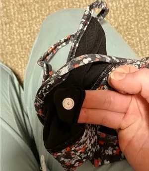 Lululemon Y Flow Sports Bra thumbnail 4