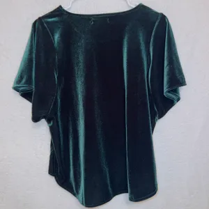 K4376 Emerald Green Velvet Butterfly Top size medium thumbnail 8