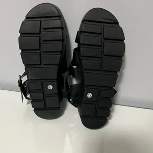 Cape Robbin Black Chunky Sandals thumbnail 3